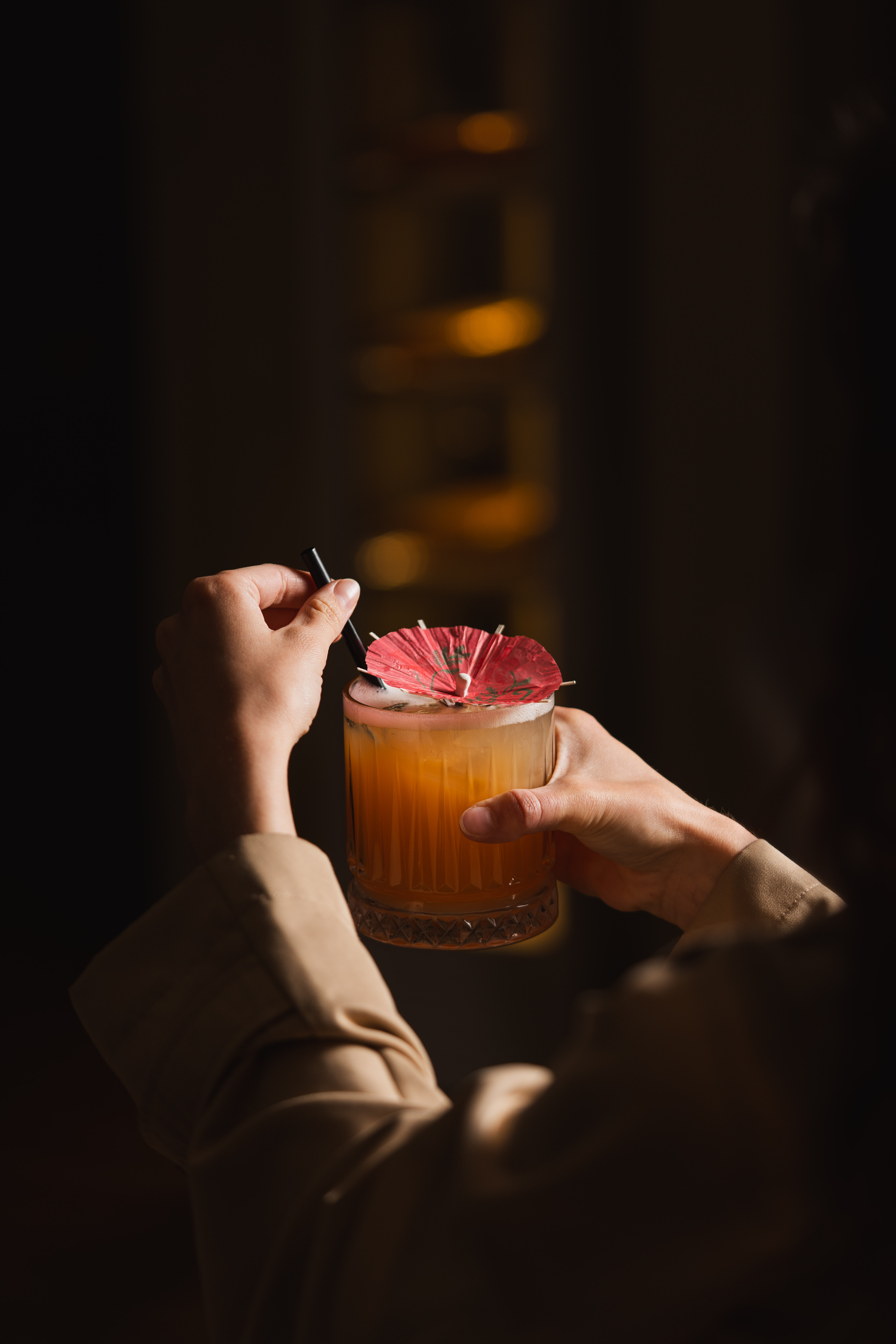Bar-Cinematic · 2026
